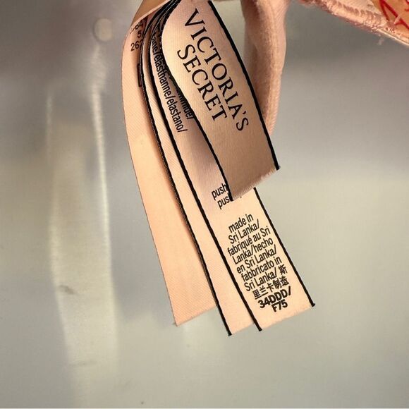 Victoria's Secret Logo Pink Push-up Bra Size 34DDD - Picture 6 of 12